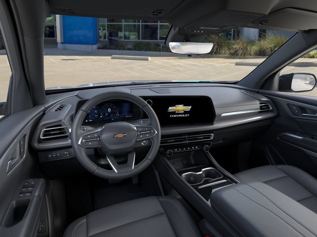 New 2027 Chevrolet Traverse LT w/ Driver Confidence Package FWD image 15