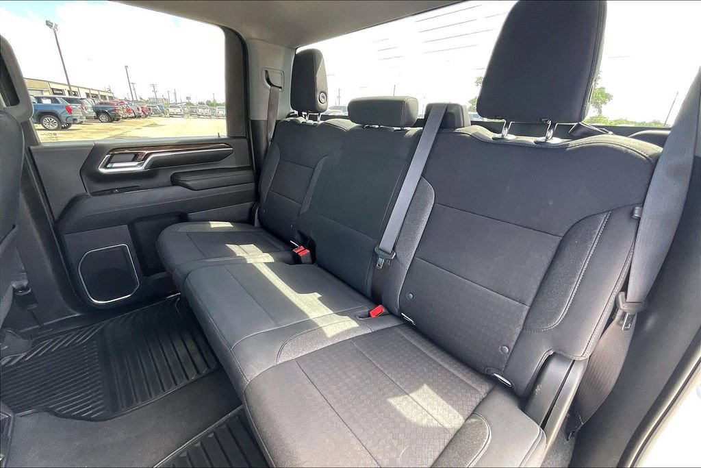 Used 2024 GMC Sierra 2500 SLE w/ SLE Value Package; AWD/4WD image 19