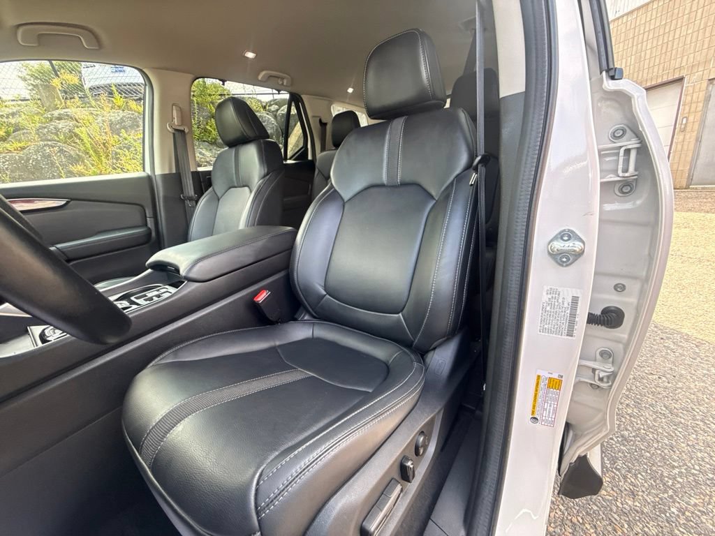 Used 2024 Honda Pilot EX-L image 15