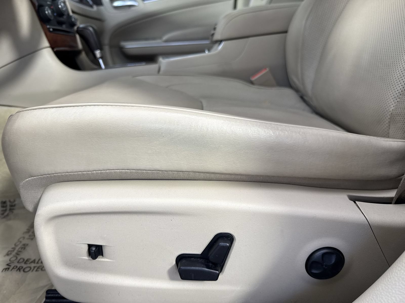 Used 2011 Chrysler 300 C w/ Sound Group RWD image 22
