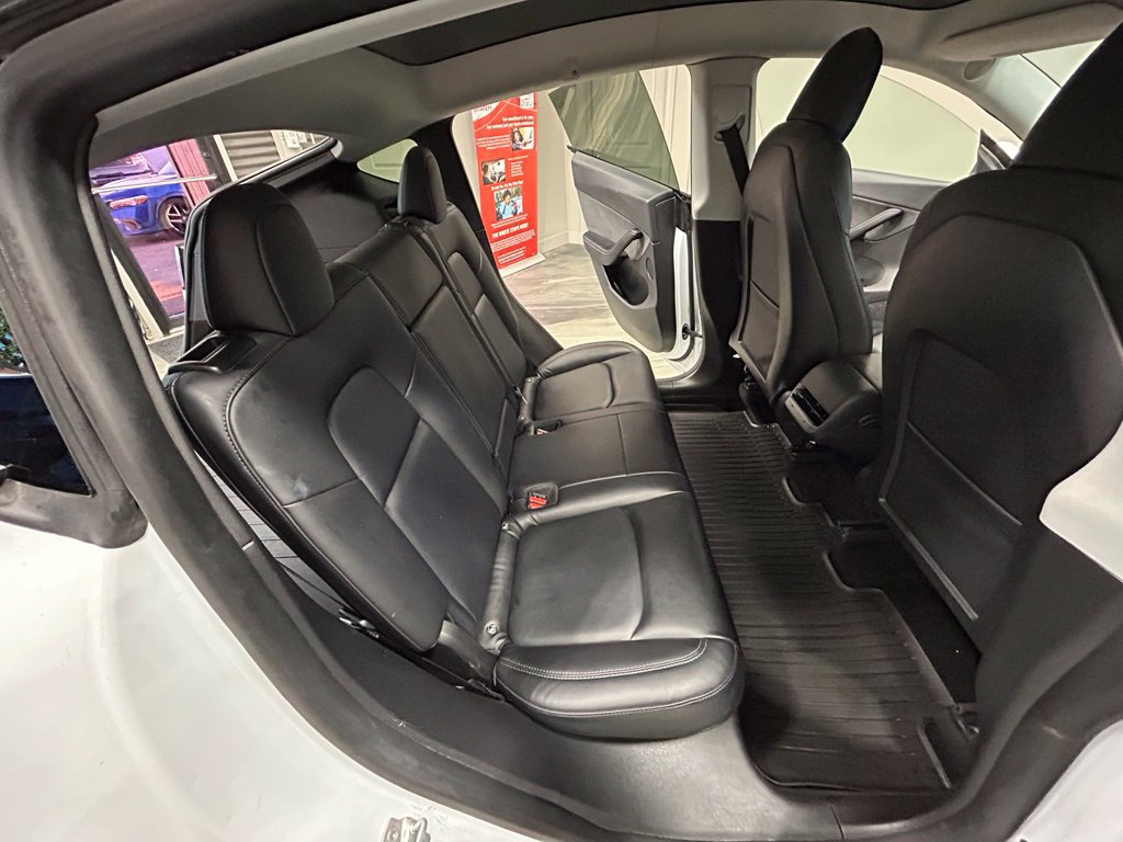 Used 2021 Tesla Model Y Long Range AWD/4WD image 46