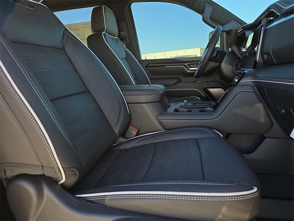 New 2026 GMC Sierra 2500 AT4X image 10
