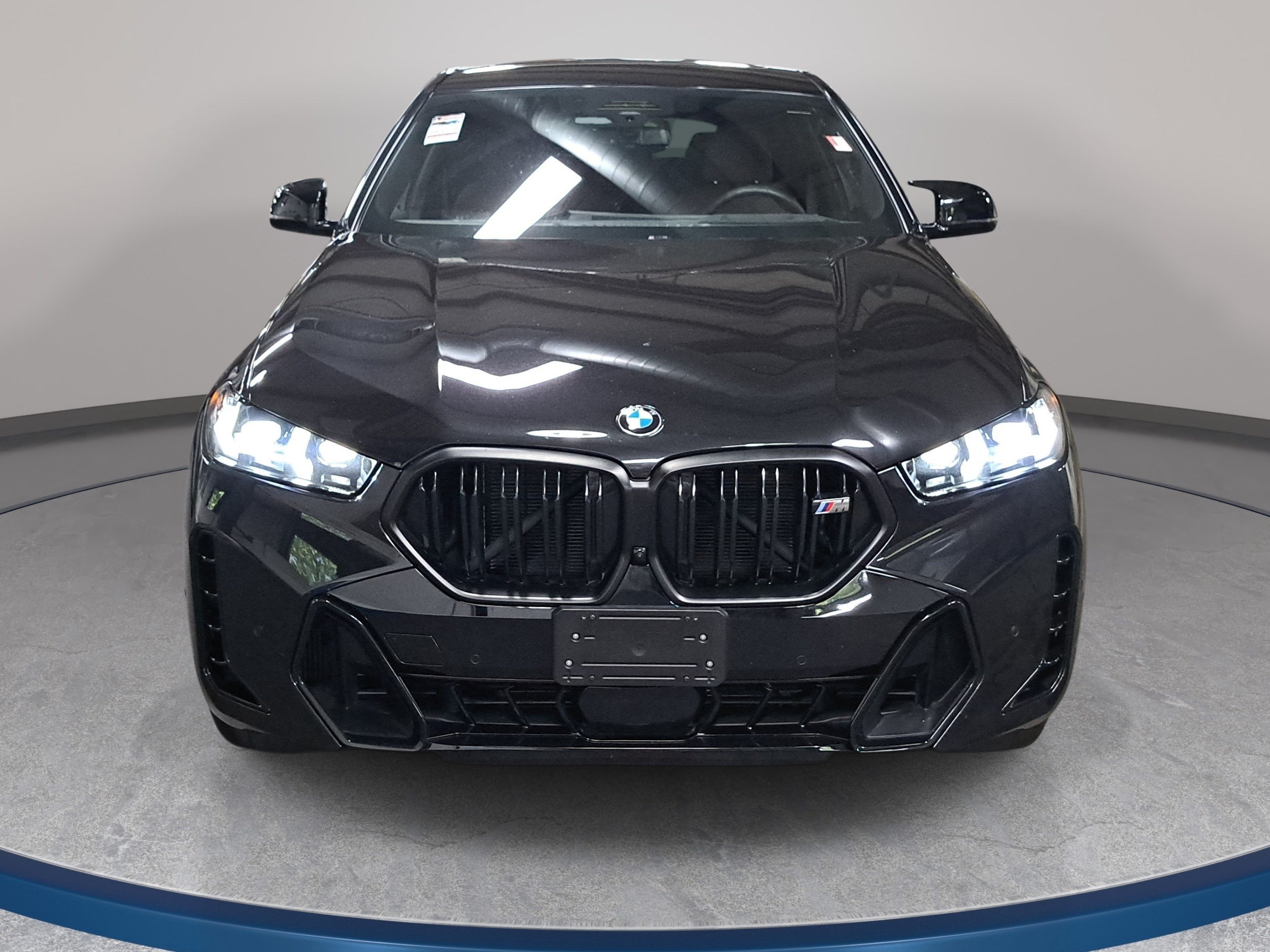 Certified 2026 BMW X6 M60i AWD/4WD image 2