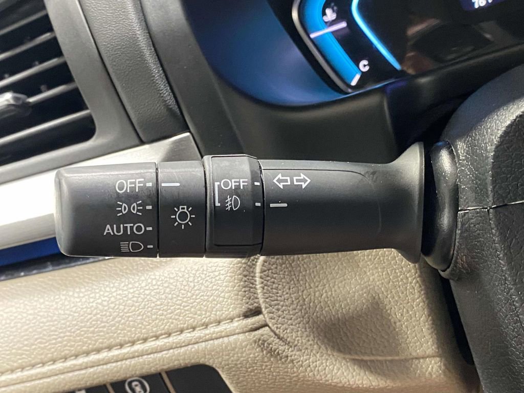 Used 2023 Honda Odyssey Touring image 25