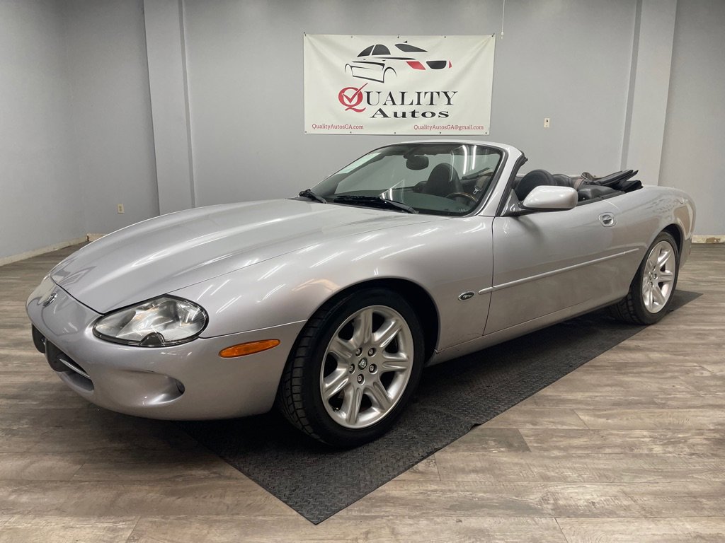 Used 2000 Jaguar XK8 Convertible image 31