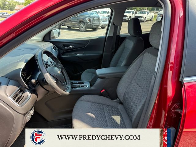 Used 2024 Chevrolet Equinox LT w/ LPO, Floor Liner Package FWD image 13