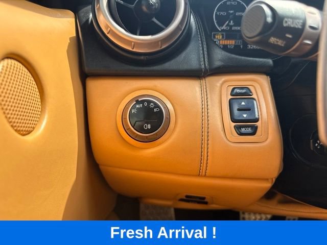 Used 2010 Ferrari California RWD image 8