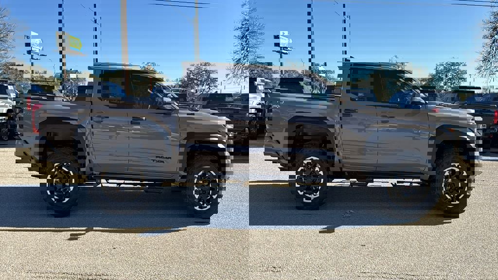 New 2026 Toyota Tacoma TRD Off-Road image 4