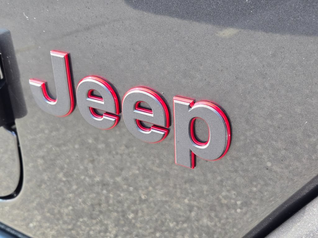 Used 2020 Jeep Wrangler Unlimited Rubicon w/ Dual Top Group AWD/4WD image 5