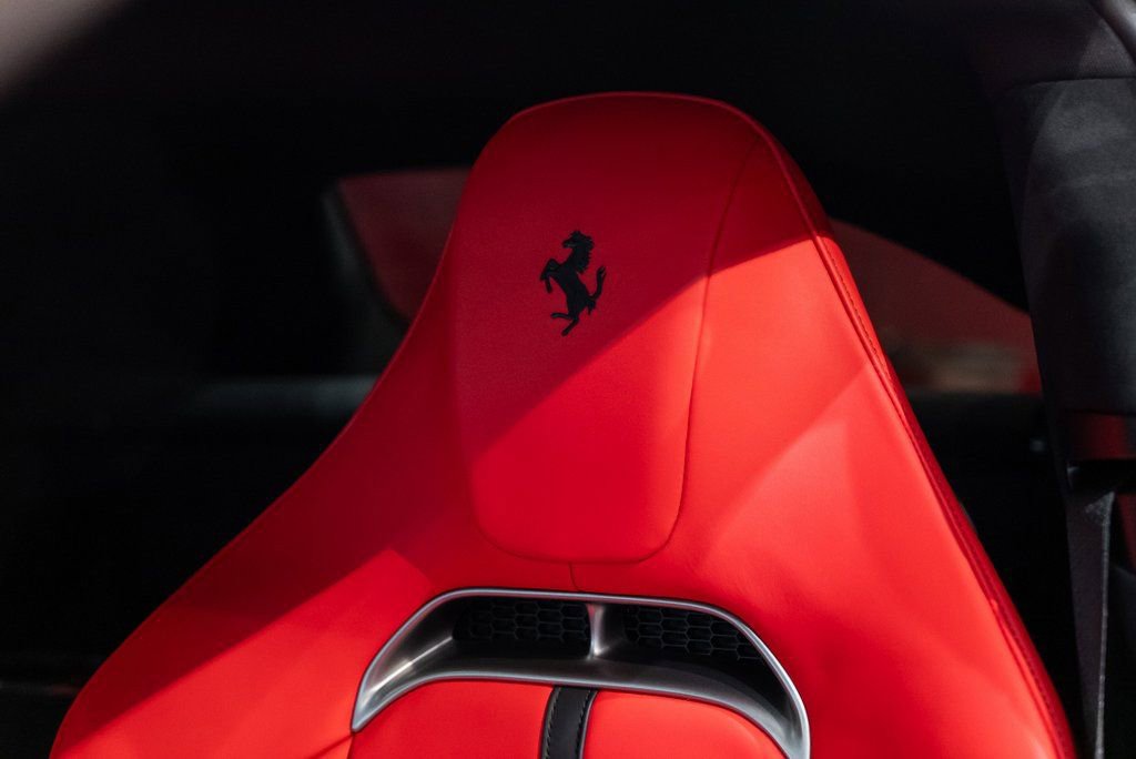 Used 2025 Ferrari 12Cilindri image 6