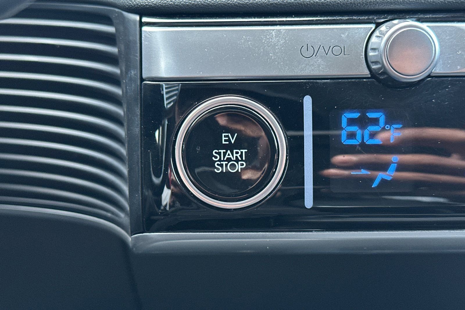 Used 2024 Hyundai Ioniq 5 SEL image 26