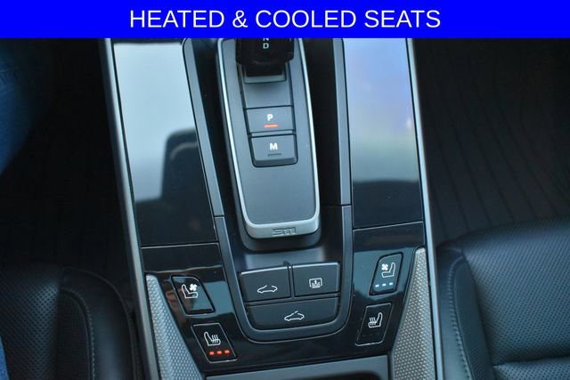 Used 2021 Porsche 911 Carrera image 4