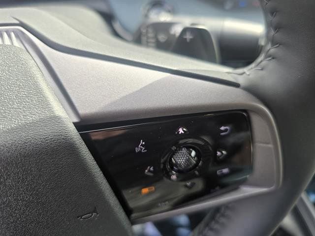 New 2026 Nissan Leaf SV+ w/ Floor Mat Package (SV+) image 22