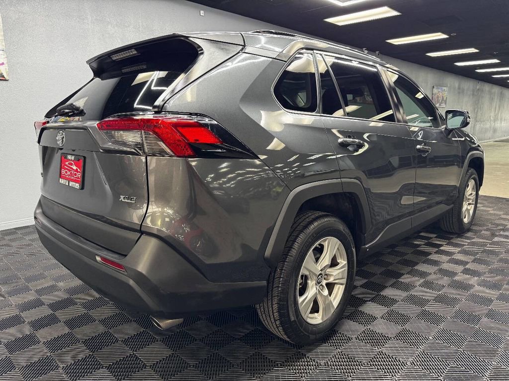 Used 2019 Toyota RAV4 XLE image 14