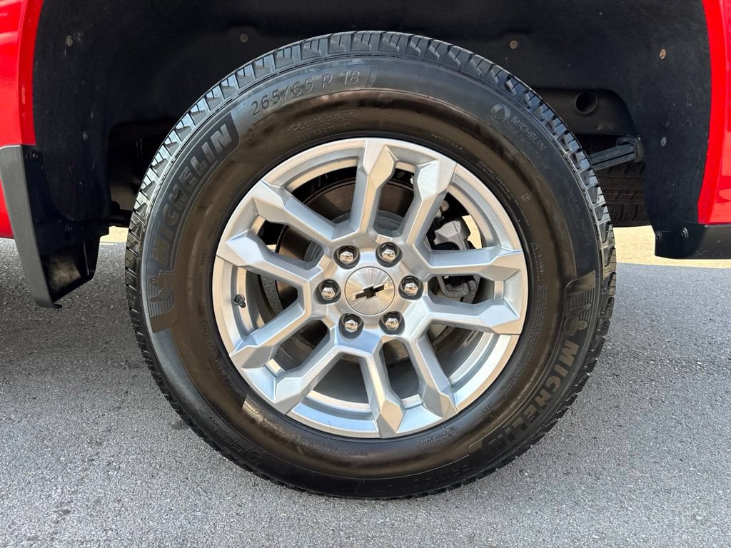 Used 2023 Chevrolet Silverado 1500 RST AWD/4WD image 28