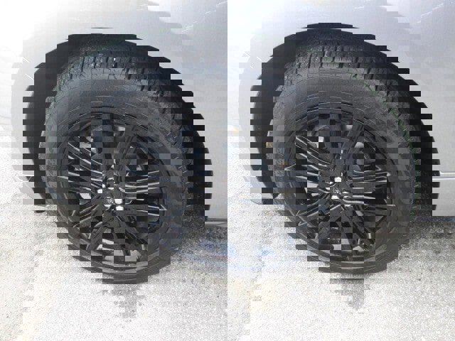 Used 2024 Ford Edge ST-Line image 12