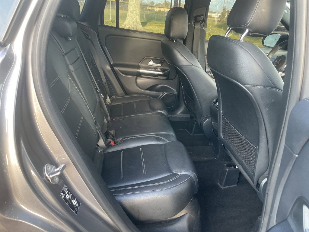 Used 2022 Mercedes-Benz GLA 35 AMG 4MATIC image 17