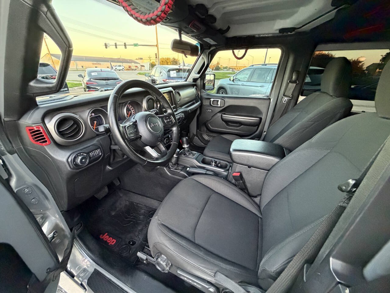 Used 2020 Jeep Wrangler Sport AWD/4WD image 17