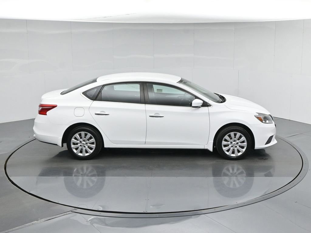 Used 2019 Nissan Sentra S image 40