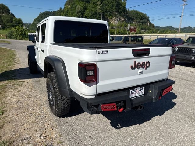 Used 2025 Jeep Gladiator Mojave w/ Convenience Group AWD/4WD image 5
