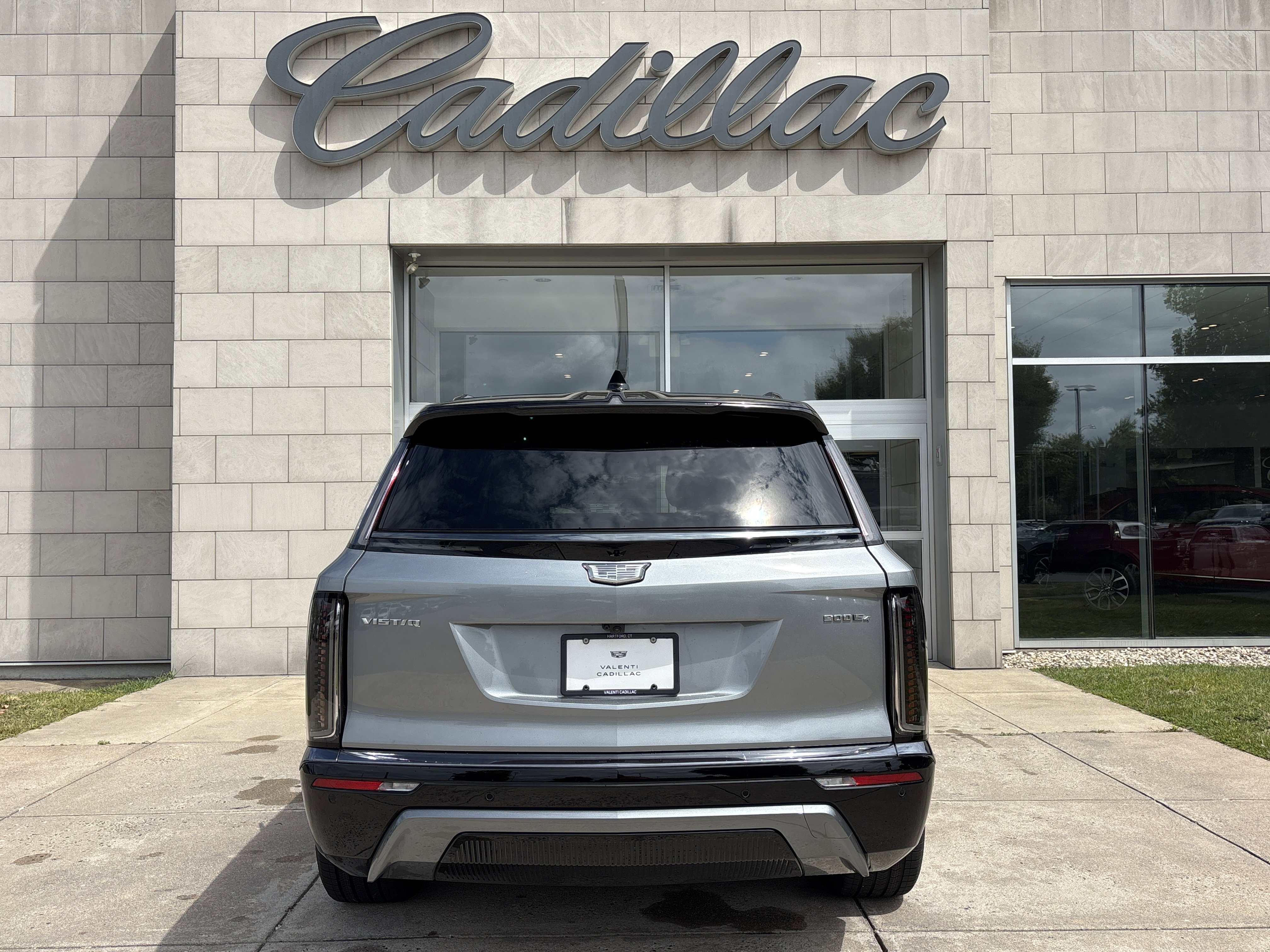 New 2026 Cadillac Vistiq Sport image 6