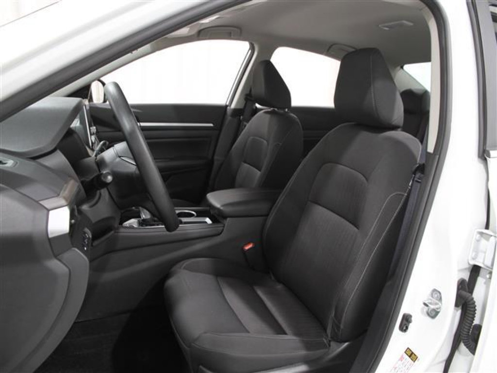 Used 2023 Nissan Altima 2.5 SV image 5