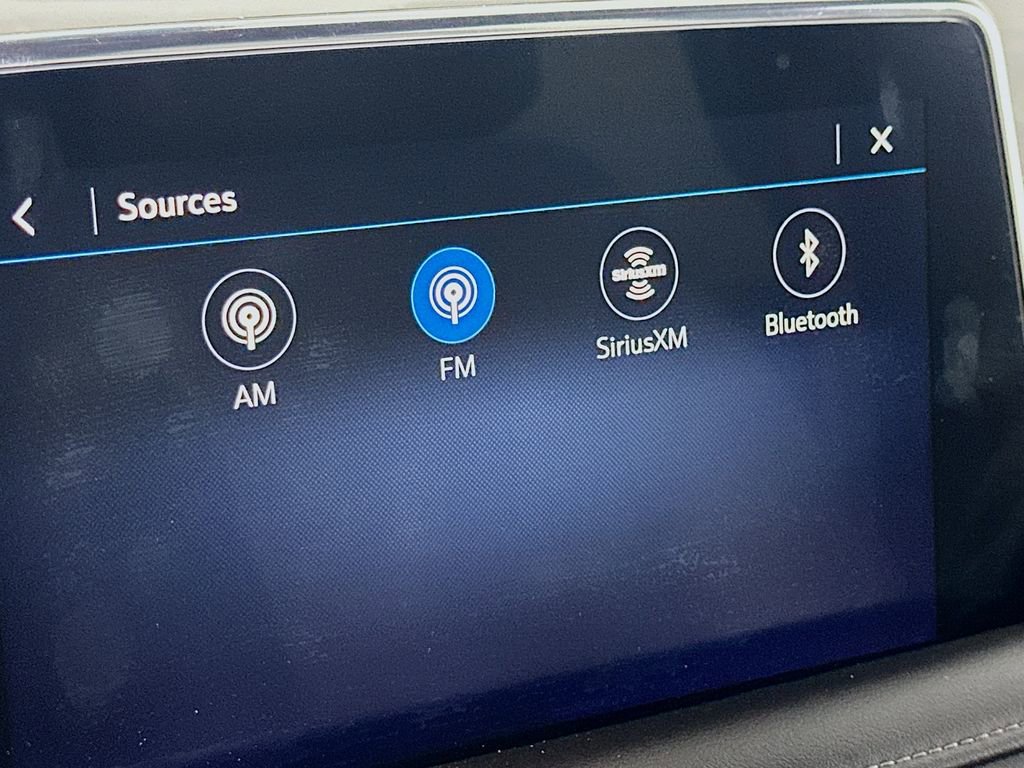 Used 2021 Chevrolet Tahoe LT w/ LT Signature Package RWD image 29