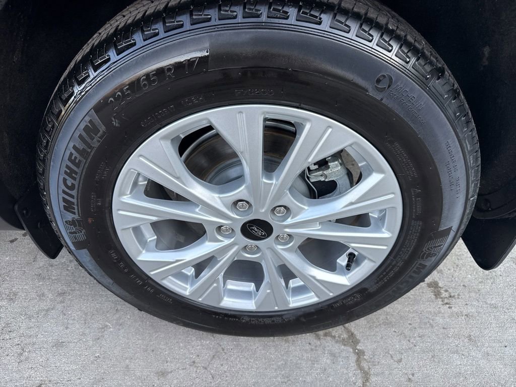 Used 2024 Ford Escape Active w/ Cold Weather Package image 41