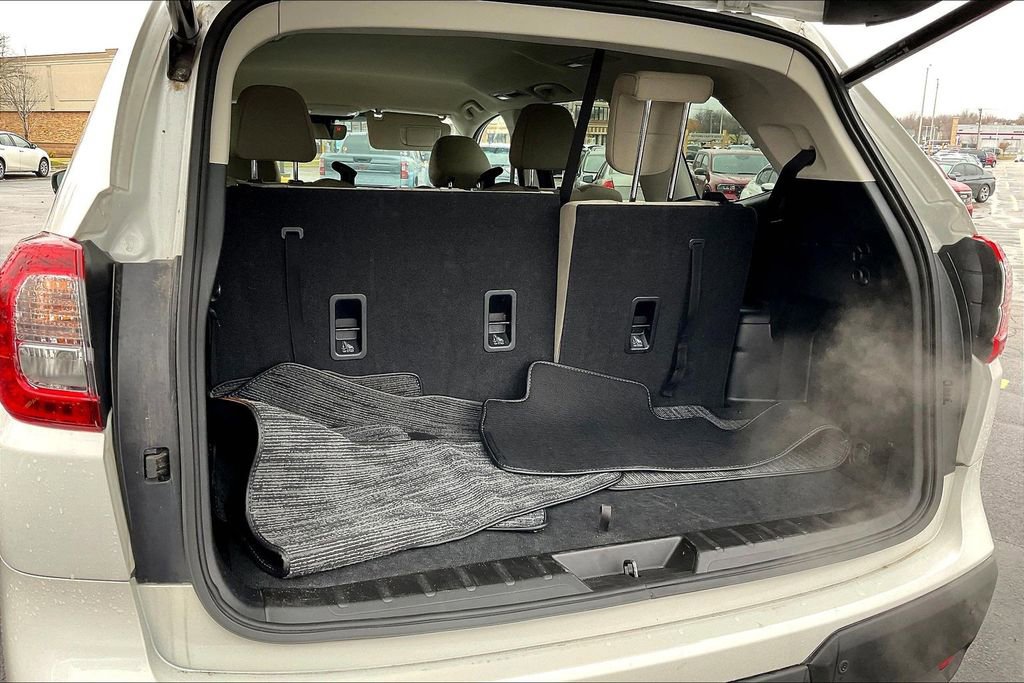 Certified 2024 Subaru Ascent Premium w/ Convenience Package image 32