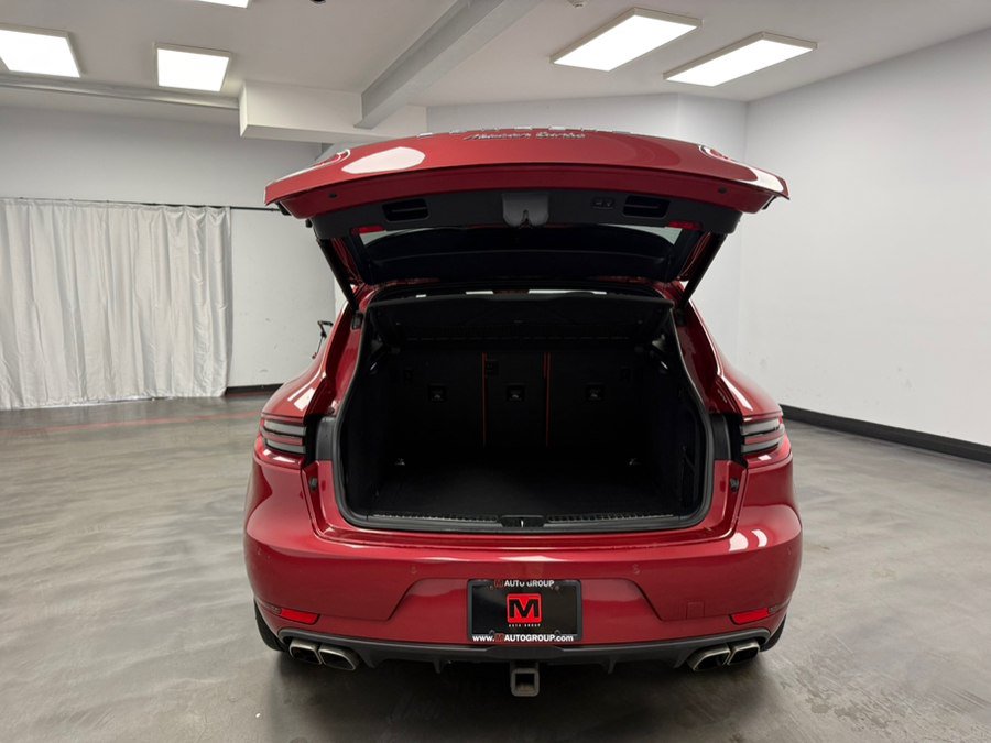 Used 2015 Porsche Macan Turbo w/ Premium Package Plus AWD/4WD image 29