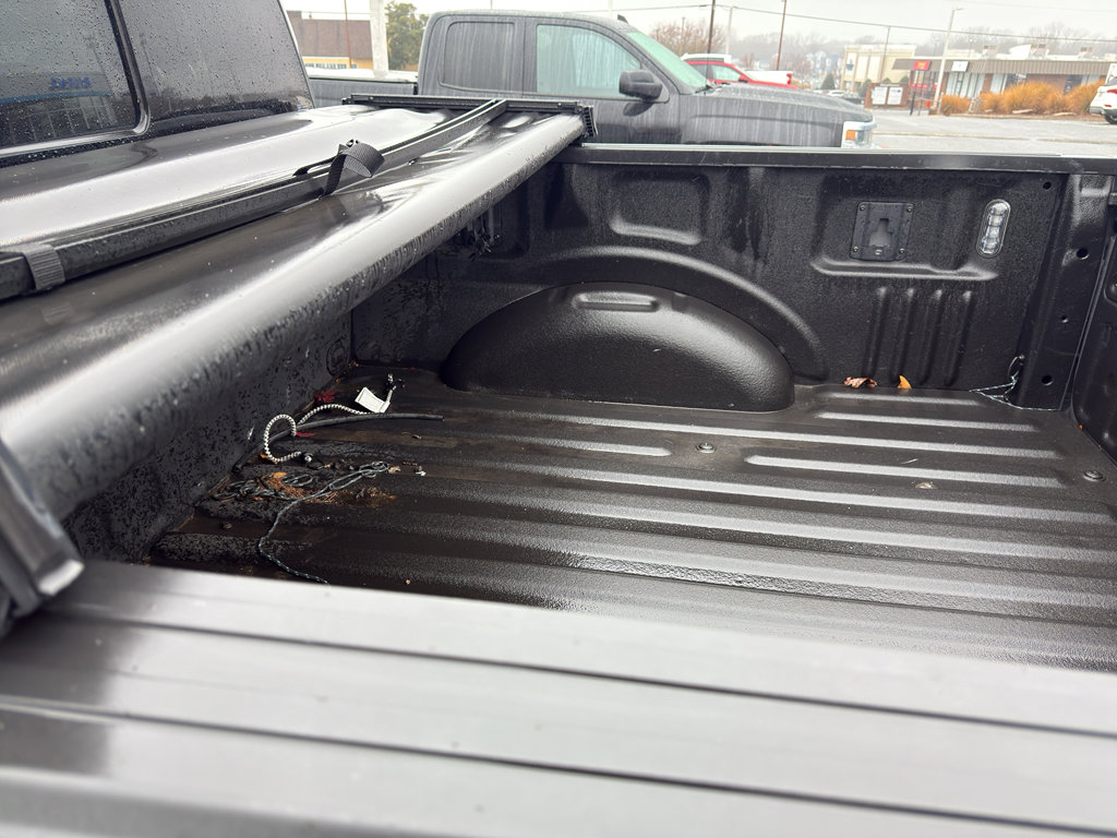 Used 2018 Ford F150 Raptor w/ Equipment Group 802A Luxury image 9