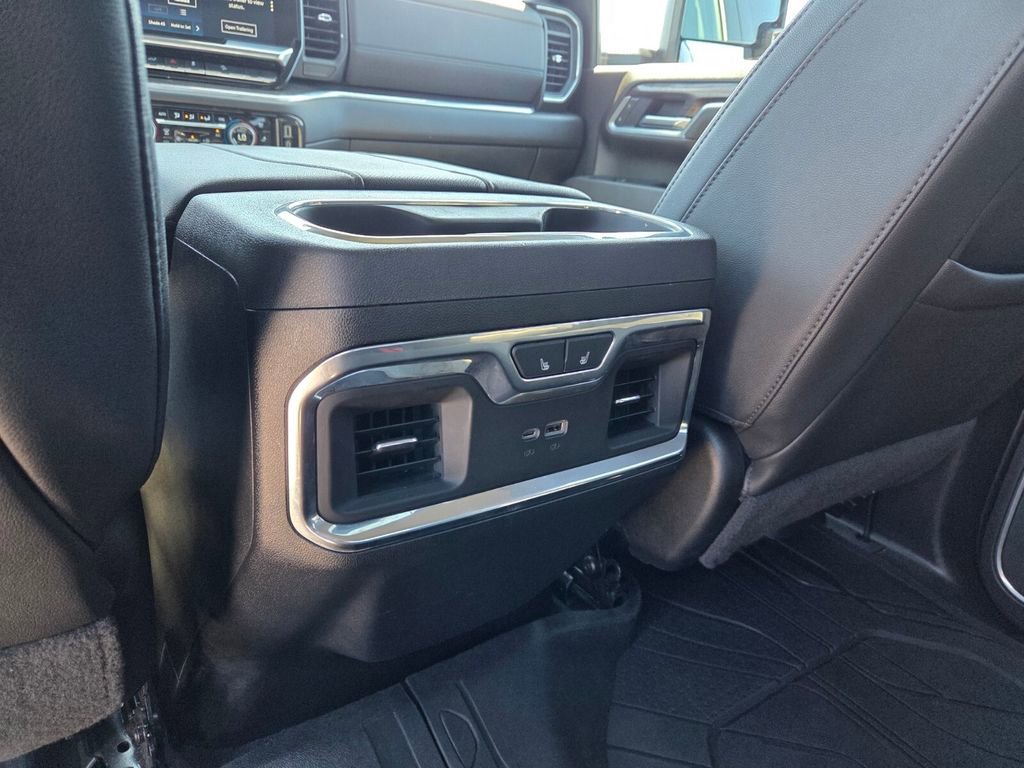 Used 2025 Chevrolet Silverado 2500 LTZ w/ Z71 Chrome Sport Edition image 10