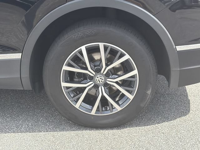 Used 2020 Volkswagen Tiguan SE FWD image 21