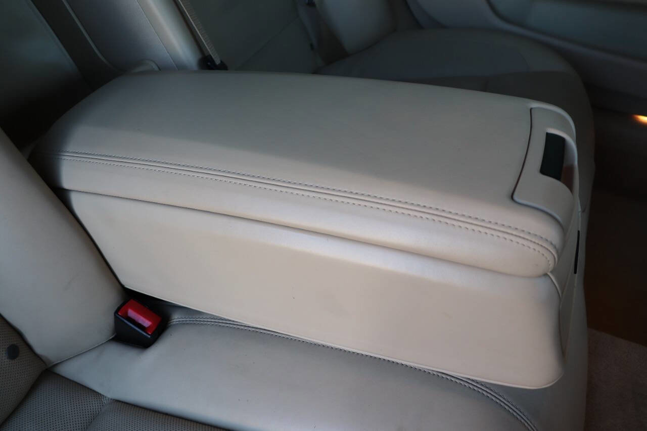 Used 2013 BMW 750Li image 46