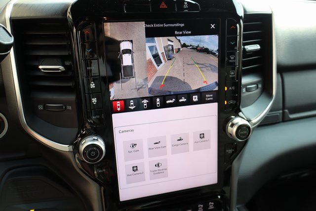 Used 2025 RAM 2500 Big Horn image 27