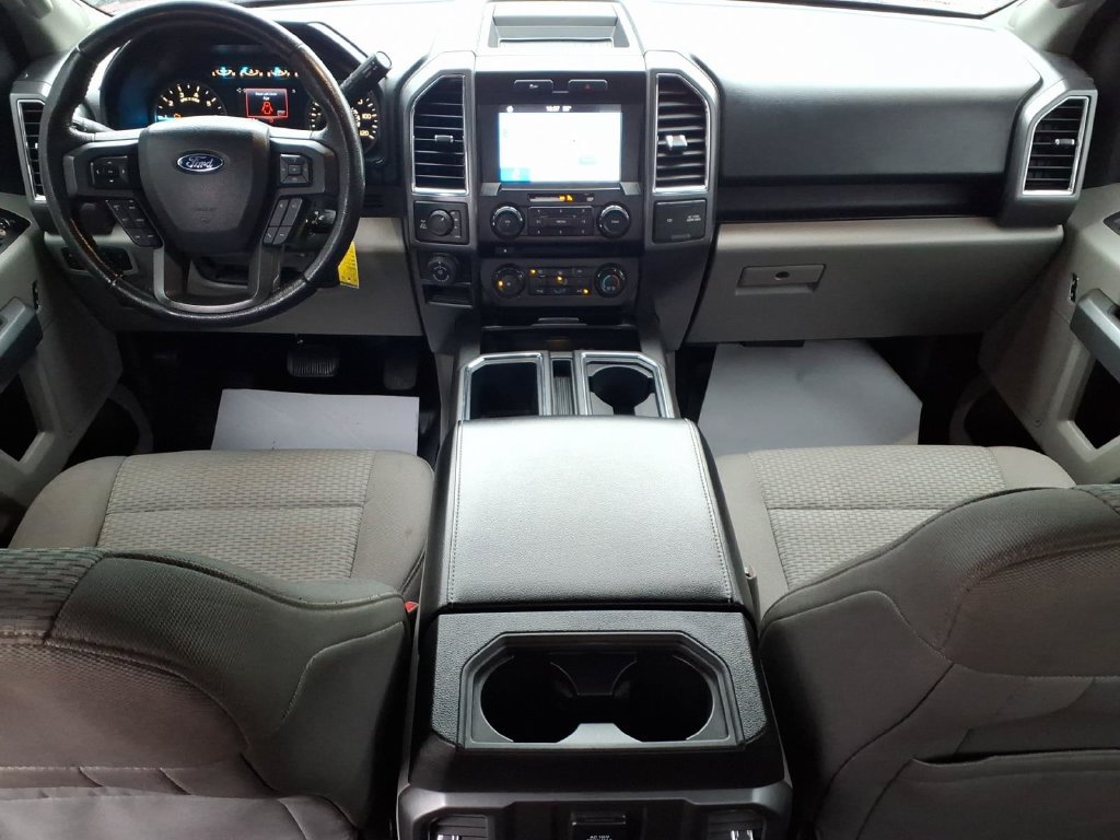 Used 2016 Ford F150 XLT w/ Equipment Group 302A Luxury AWD/4WD image 8