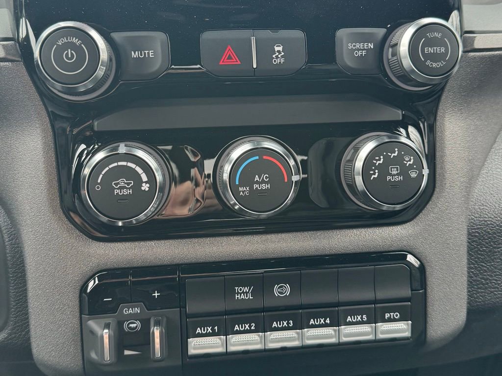 New 2026 RAM 5500 Tradesman image 22