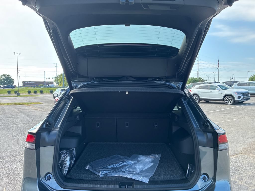 New 2026 Volkswagen Tiguan SE R-Line AWD/4WD image 20