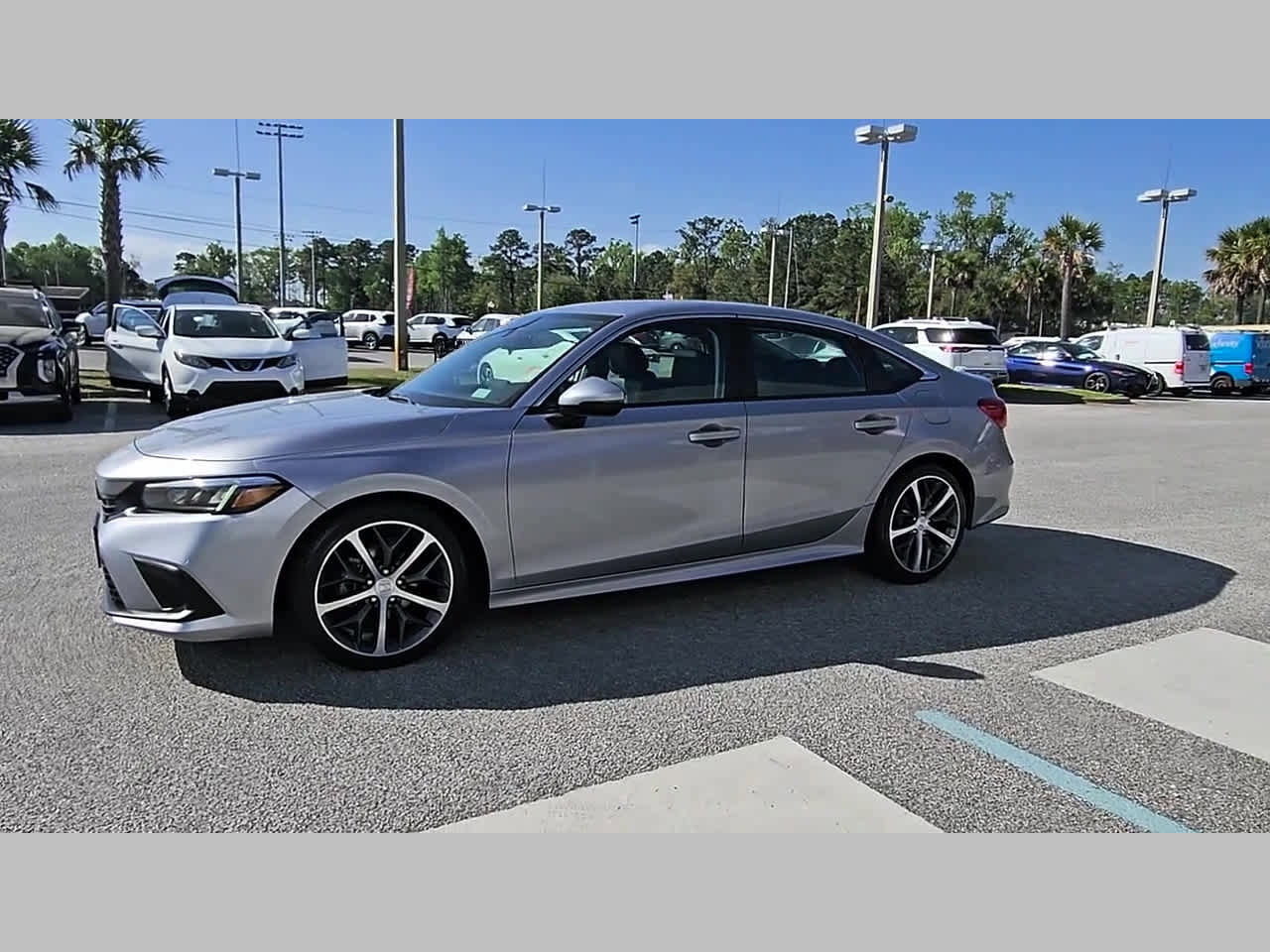 Used 2022 Honda Civic Touring image 24