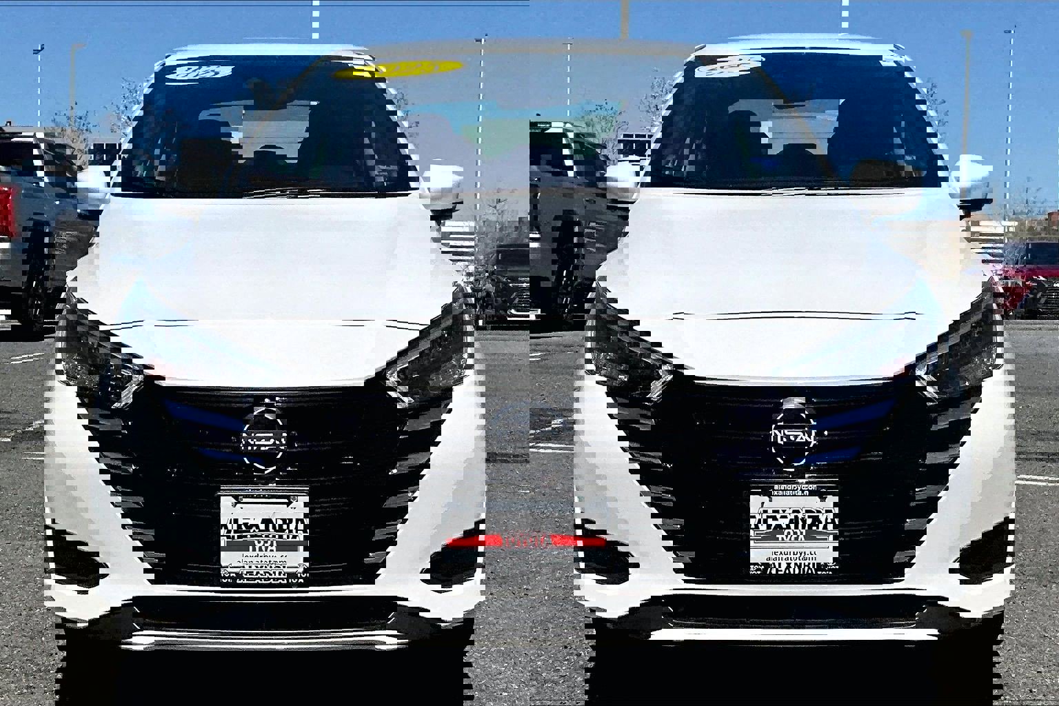 Used 2025 Nissan Versa SV w/ Trunk Package image 3