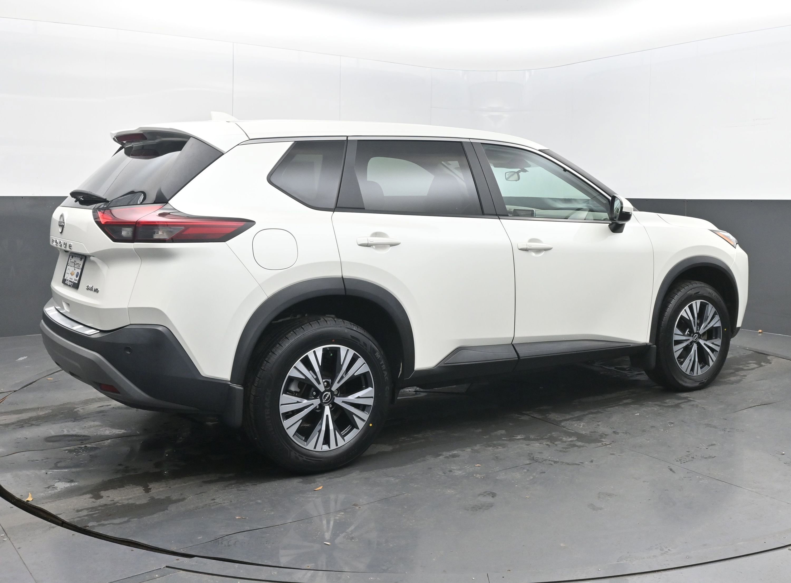 Certified 2023 Nissan Rogue SV image 7