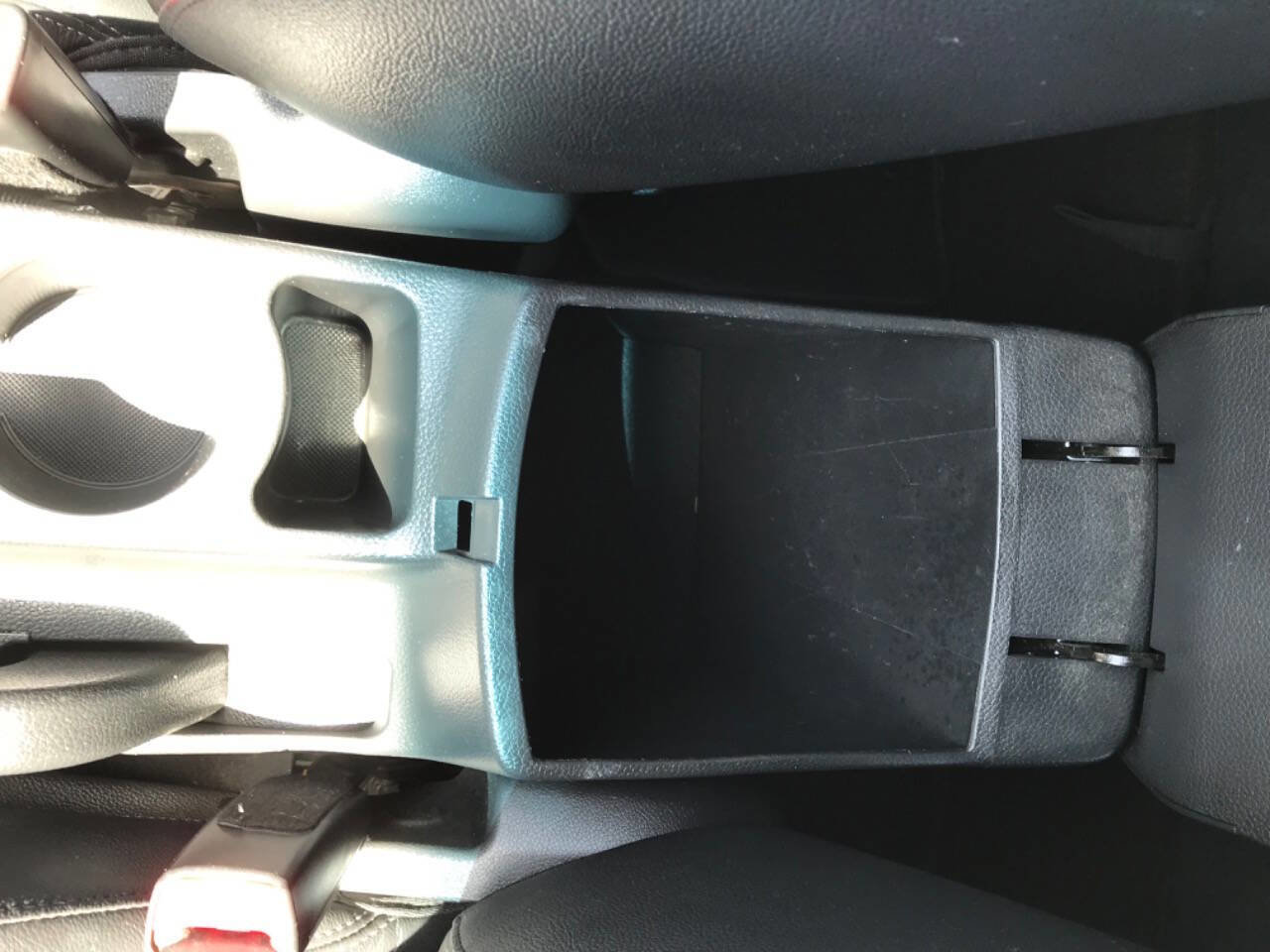 Used 2016 Hyundai Elantra GT w/ Option Group 03 image 27