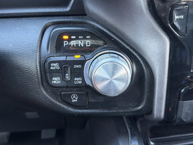 Used 2020 RAM 1500 Laramie AWD/4WD image 15