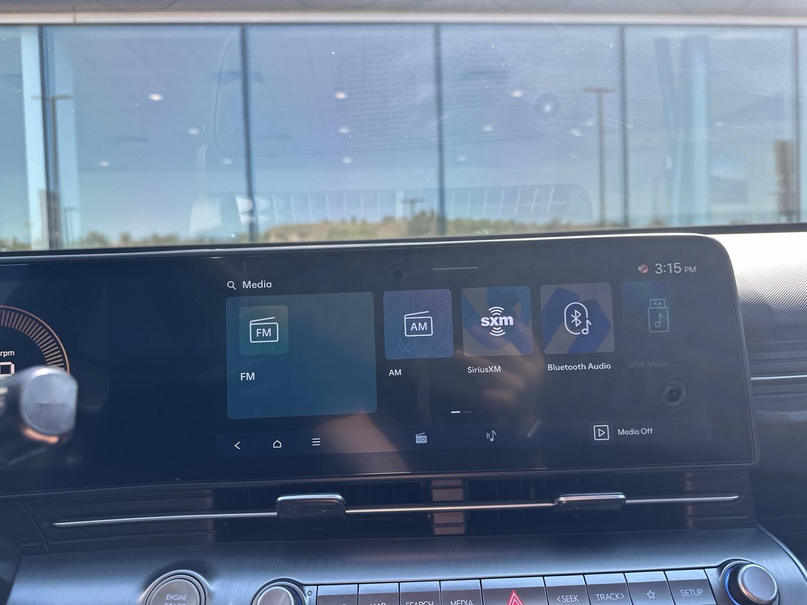 Used 2025 Hyundai Kona SEL AWD/4WD image 50
