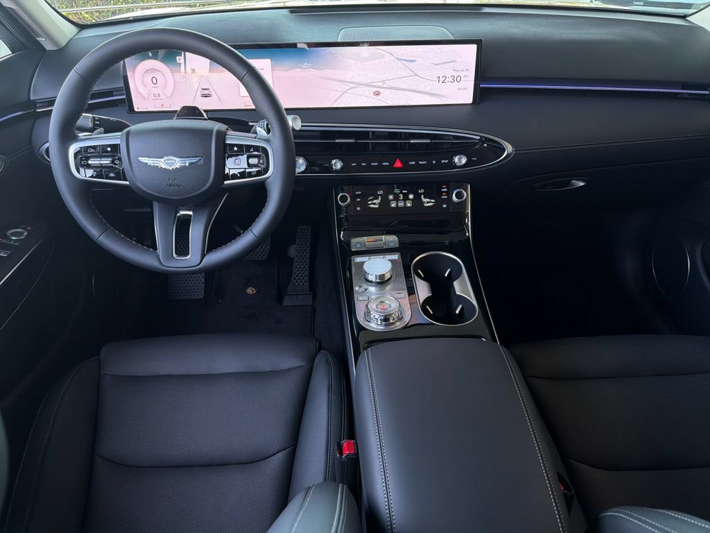 New 2026 Genesis GV70 2.5T AWD/4WD image 13