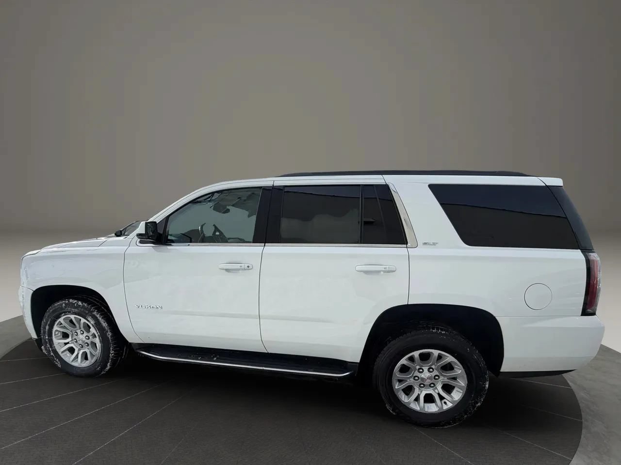 Used 2020 GMC Yukon SLT AWD/4WD image 5