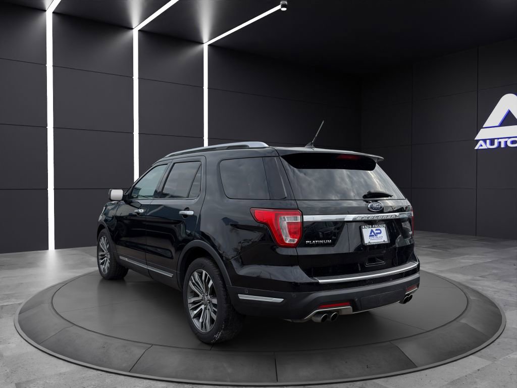 Used 2018 Ford Explorer Platinum image 4