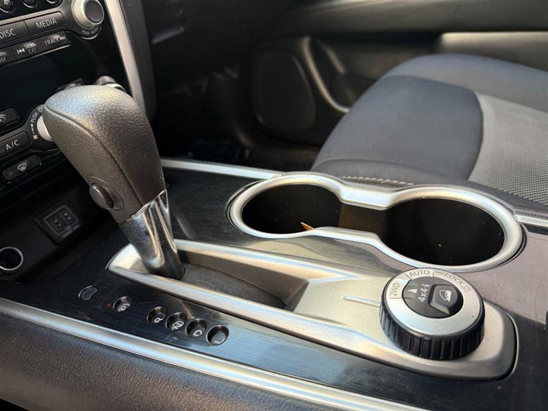 Used 2018 Nissan Pathfinder S AWD/4WD image 19