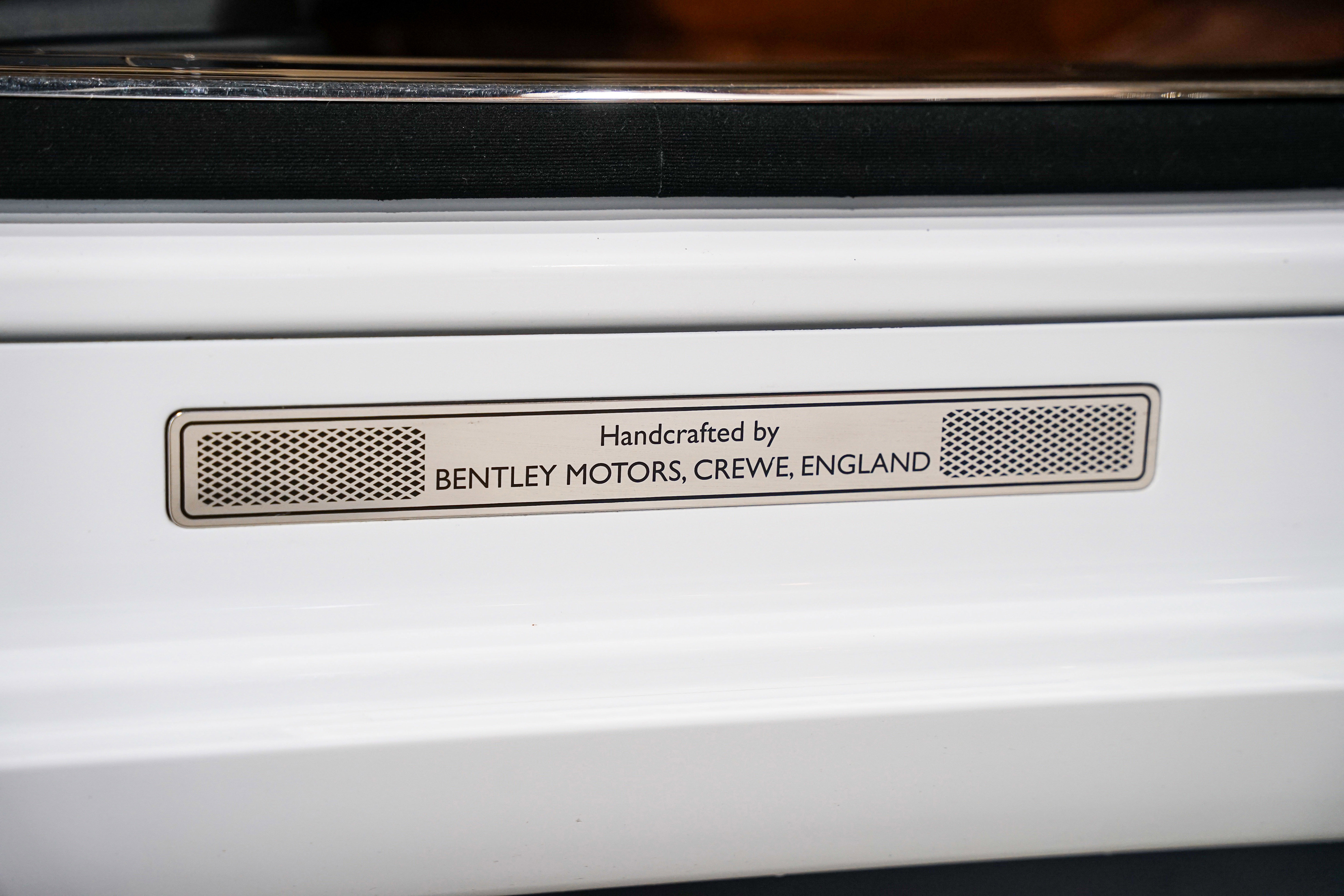 Used 2012 Bentley Mulsanne image 27