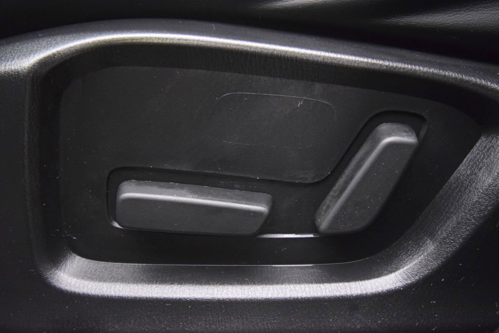 Used 2025 MAZDA CX-5 AWD 2.5 S w/ Select Package image 24